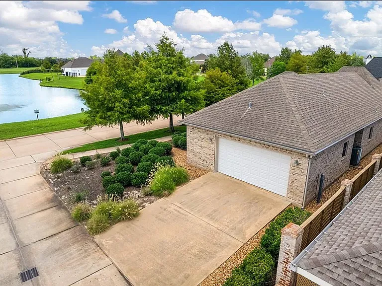 4717 Wilton Pl — Photo 10