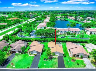 8895 Old Pine Rd #4, Boca Raton, FL 33433