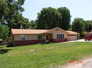 61861 E 313 Rd #R, Grove, OK 74344