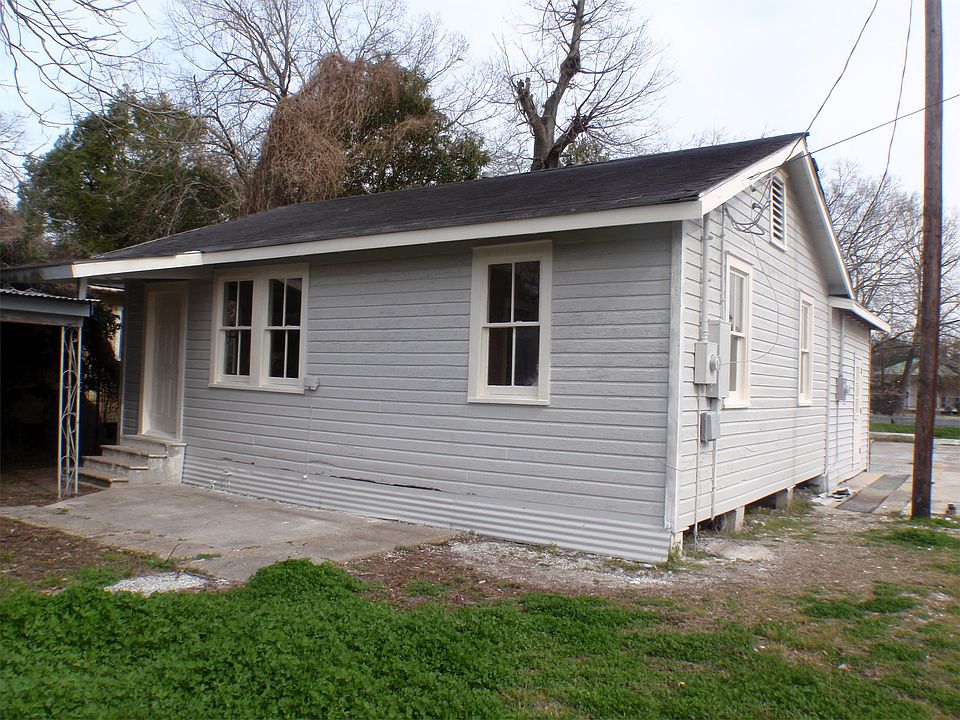 1st image of 202 Hortense St #A