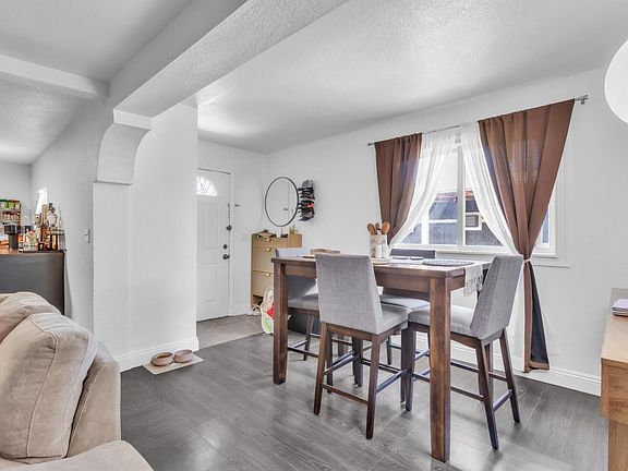 4th image of 7548 La Bella Cir #5
