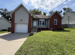 832 Stone Hedge Ct, Old Hickory, TN 37138