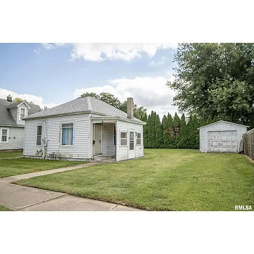 109 E Jackson St Photo 1