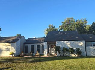 10019 E 39th Pl, Tulsa, OK 74146