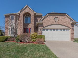 262 Wild Rose Ct, Ann Arbor, MI 48103