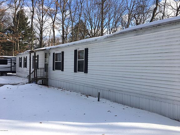 4th image of 6340 S Gold Dr