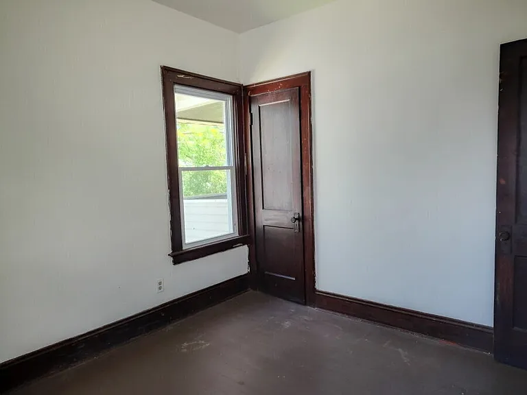 2824 Saratoga Ave #UP — Photo 7