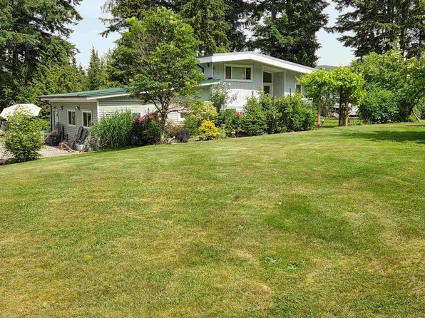 29907 Dewdney Trunk Rd, Mission, BC V4S 1B7