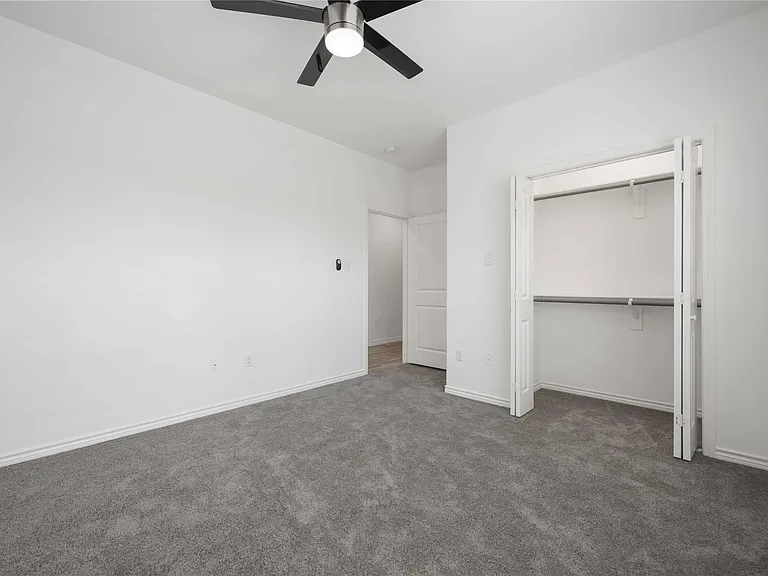 4406 Sterling St #B — Photo 26