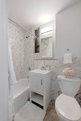 Sold by Compass | media 17