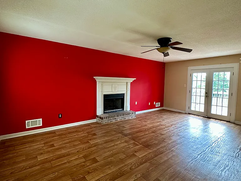 2763 Hunters Ct — Photo 6