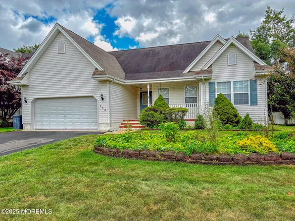 113 Compass Road, Manahawkin, NJ 08050