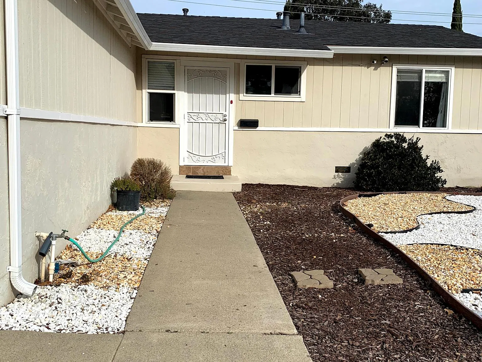 39072 Blacow Rd — Photo 2