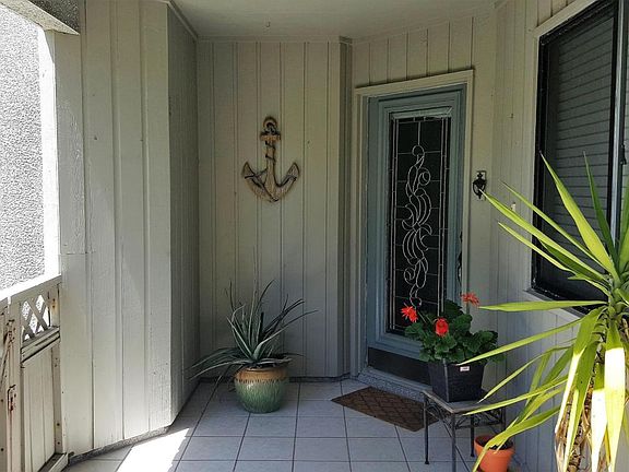 3rd image of 519 Selva Lakes Cir #02