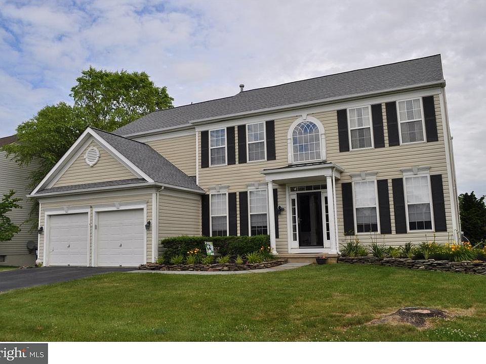 1st image of 14 E Sarazen Dr