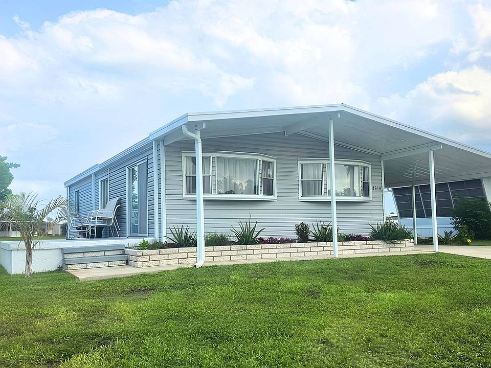 1st image of 7315 Lakeshore Dr