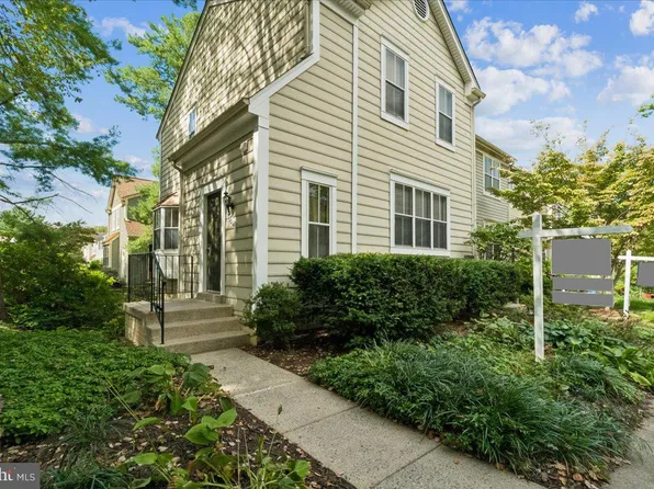 20014 Lake Park Dr #121, Germantown, MD 20874
