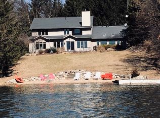 2020 Bramblewood Dr, Holly, MI