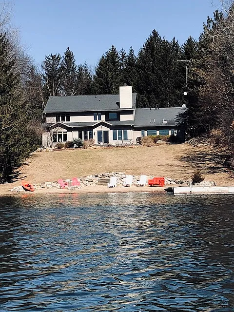 2020 Bramblewood Dr photo 1