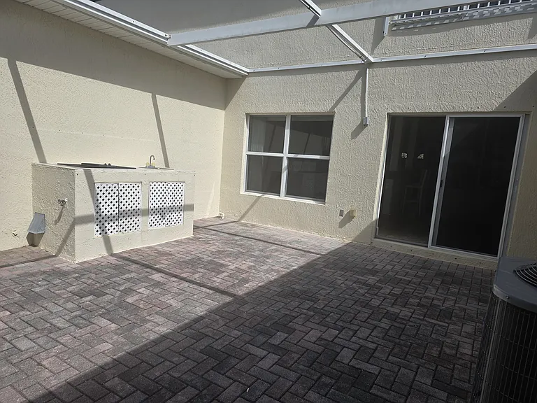 Patio2