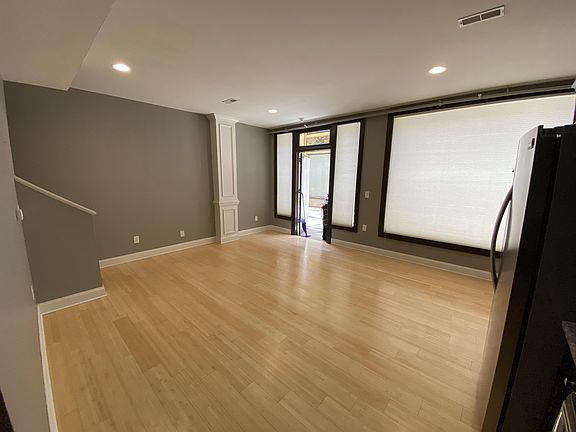 4th image of 945 4th Ave #19