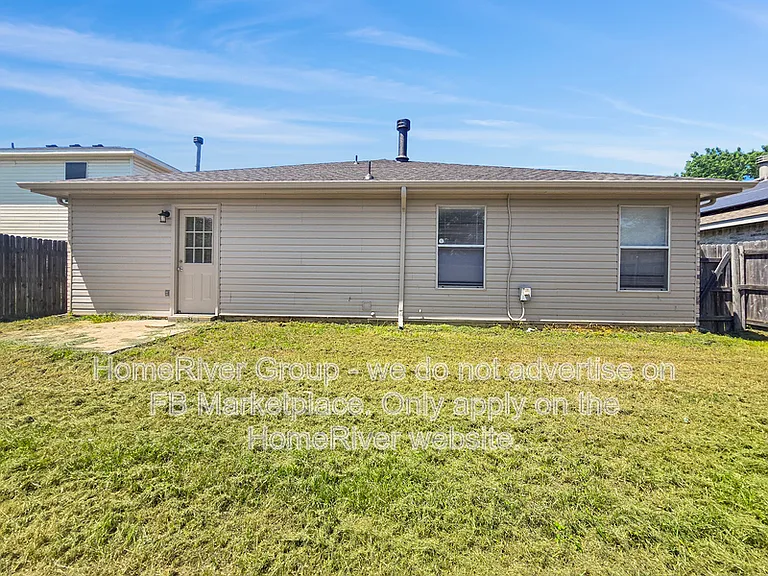 4261 Meadowknoll Dr — Photo 14