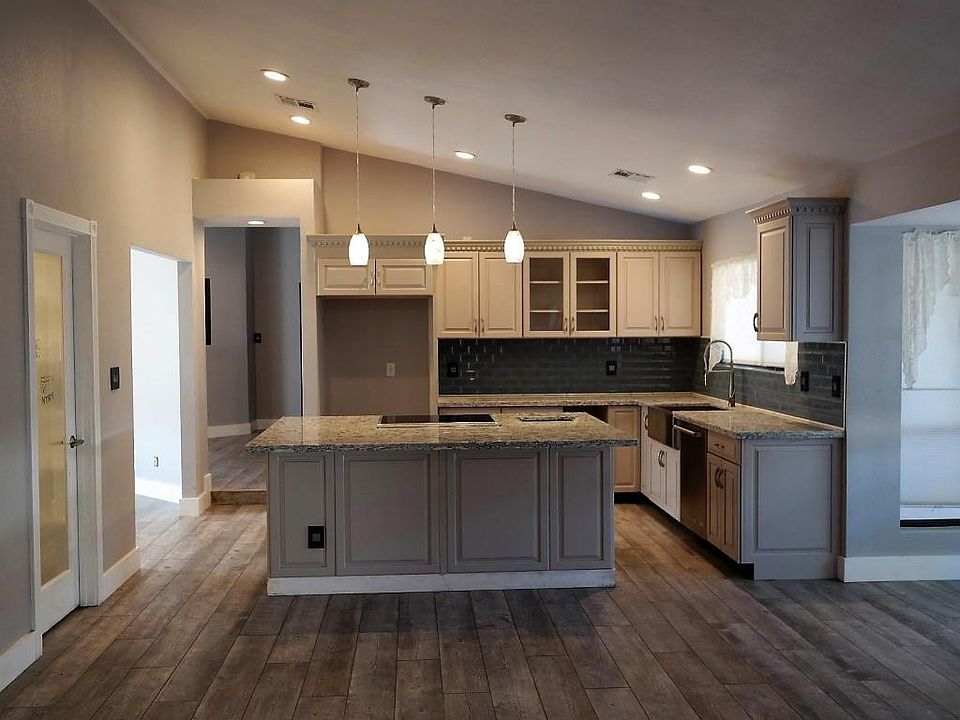 1st image of 1820 E Hermosa Dr
