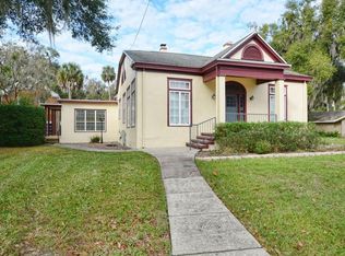 812 N Bay St, Eustis, FL 32726