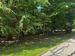 246 Pine Point Rd, Brandenburg, KY 40108