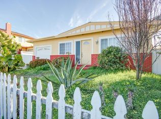 1676 Darwin St, Seaside, CA 93955