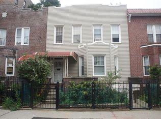 2752 Holland Ave, Bronx, NY 10467