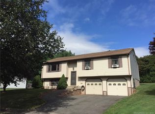 60 Sage Hill Rd, Meriden, CT 06450