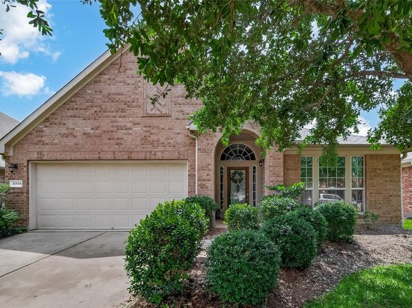 11518 Columbia Pines Ln