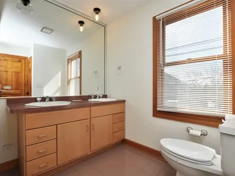 6815 N Lowell Ave — Photo 25