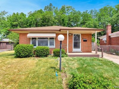 30258 Hanover Blvd, Westland, MI, 48186