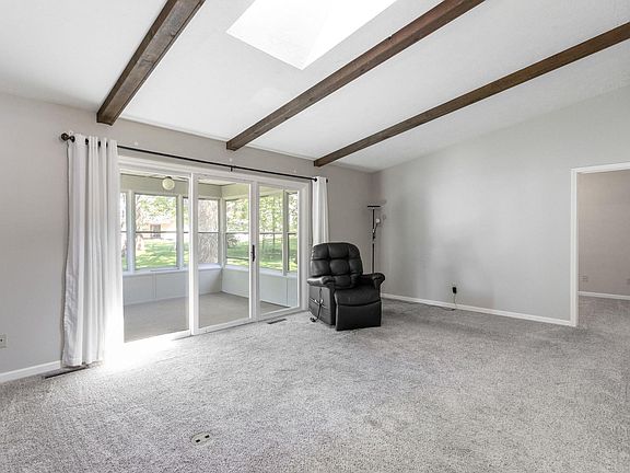 4th image of 5709 Bayswater Ct