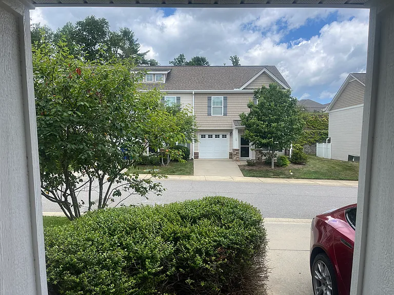 22 Barnett Shoals Dr — Photo 40