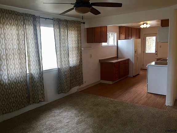 5th image of 718 W 2nd St