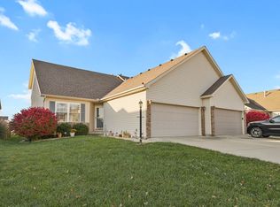 3909 Inverness Rd, Champaign, IL 61822