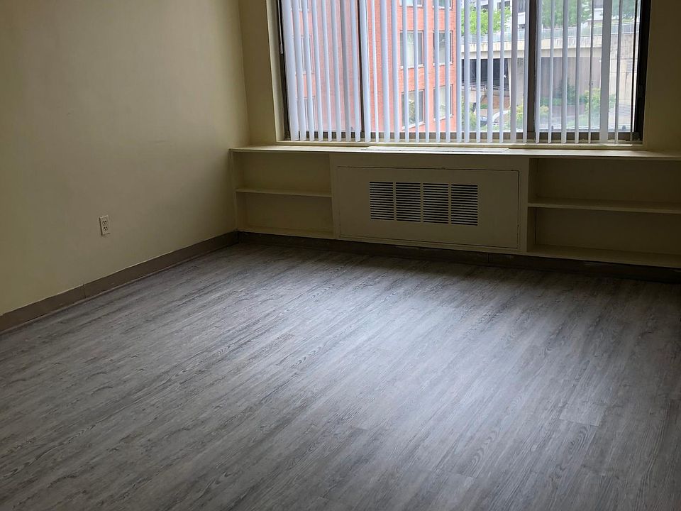 1st image of 1121 Arlington Blvd #48