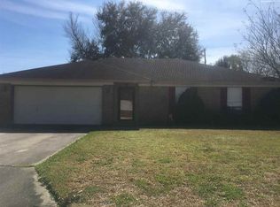 7945 Windmeadow St, Beaumont, TX 77713