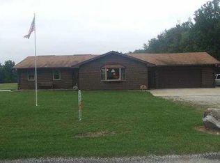 20913 One C Rd, Walkerton, IN 46574