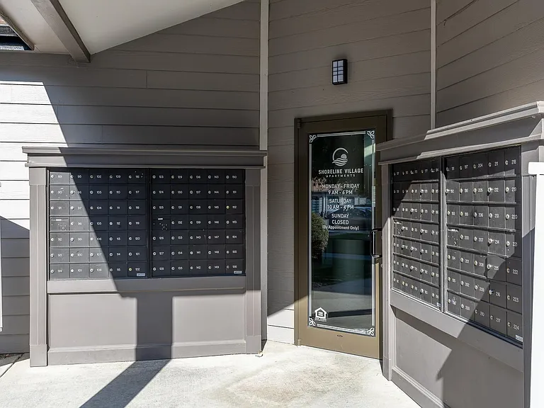 Shoreline Village — Photo 45