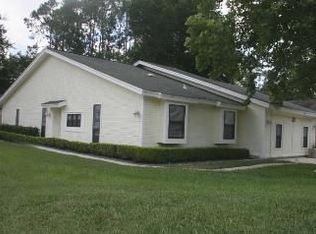 8877 Nature View Ln W, Jacksonville, FL 32217