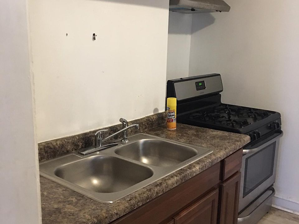1st image of 6522 S Washtenaw Ave #1