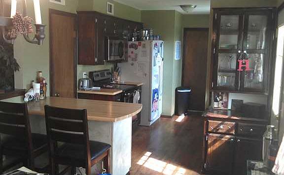 4th image of 404 N Morgan Dr