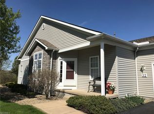 32 Abbington Dr NW, Warren, OH 44481