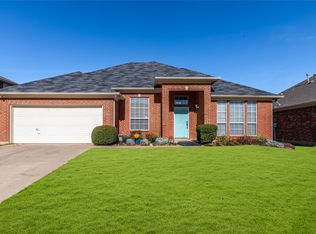 3509 Fossil Park Dr, Fort Worth, TX 76137