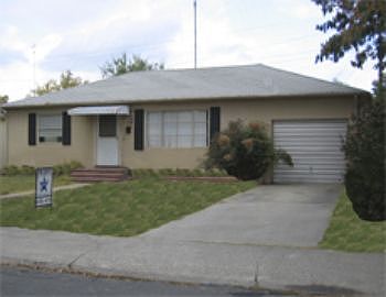 1st image of 457 E Barrymore St