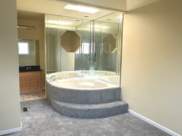 22591 Brian Ln — Photo 10